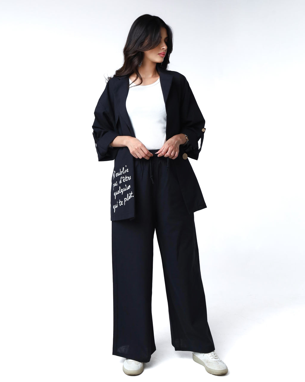 Embroidery-Black-Set