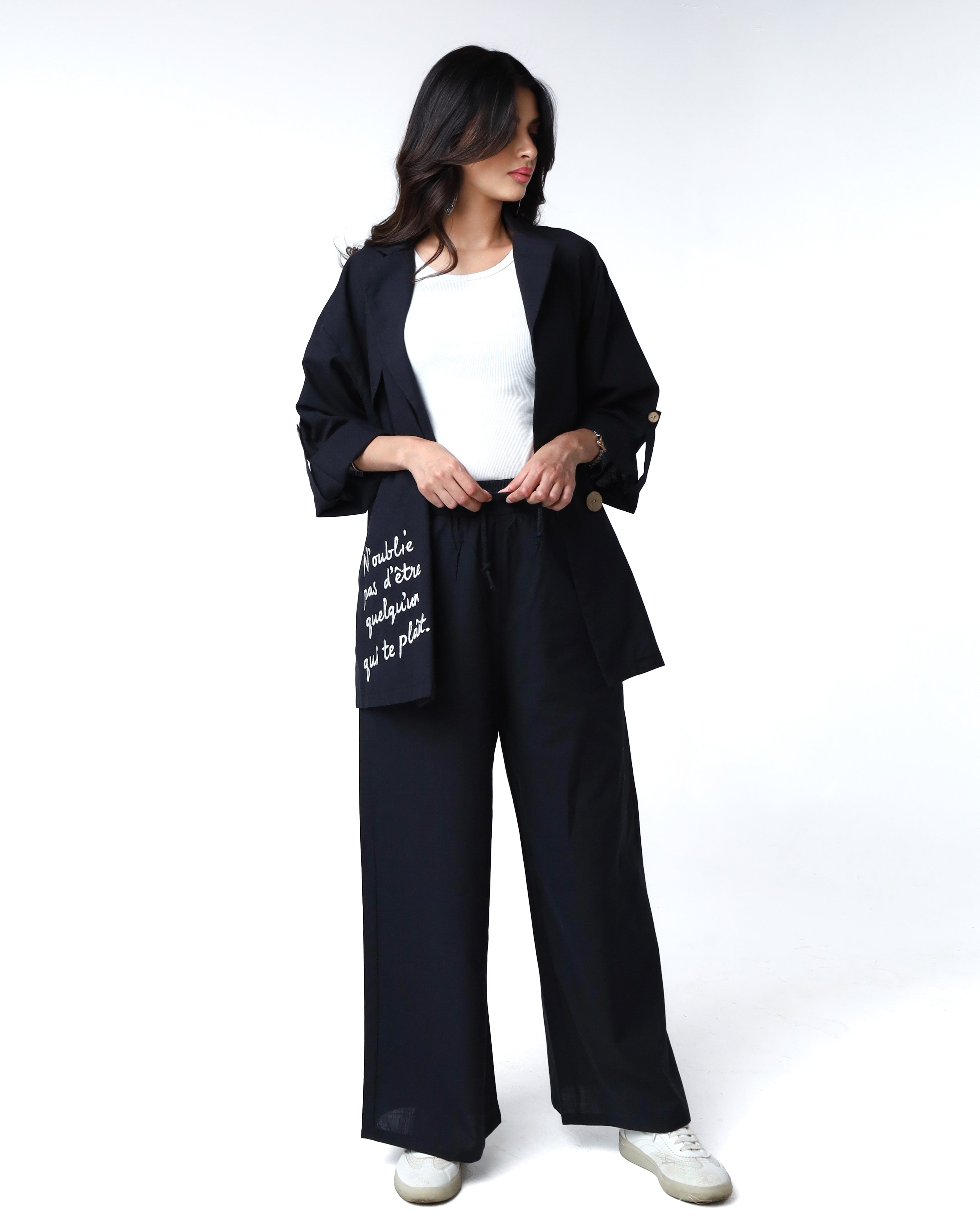 Embroidery-Black-Set