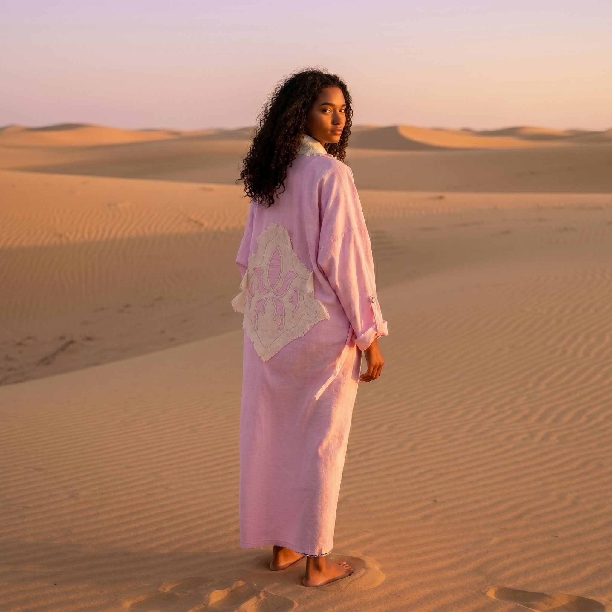Laser Embroidery Cardigan — Pink - الصورة 2